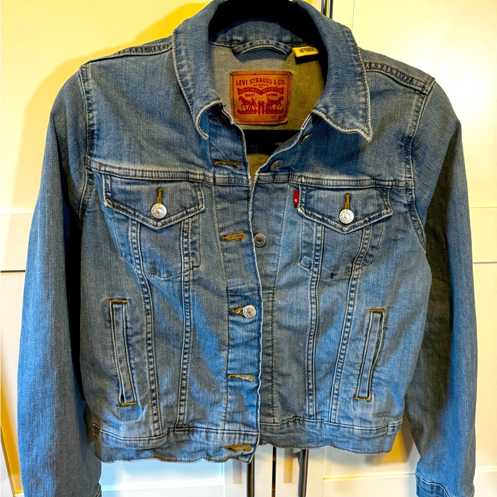 Levi’s original trucker denim jacket Jean women’s